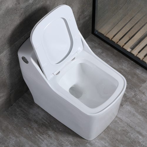 Alsó kifolyású ultrakompakt WC