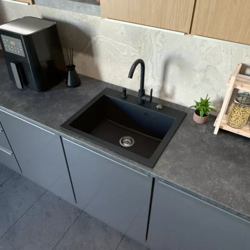 Gránit mosogató NERO Piazza-60 + magasított csaptelep + adagoló (fekete)