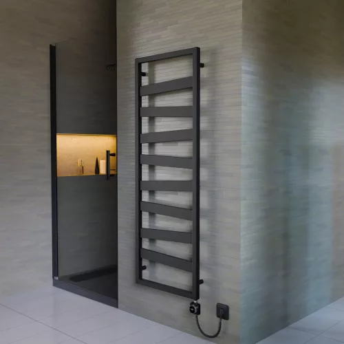 Design radiátor NERO Italia Atlas - 50 x 140 cm (fekete)
